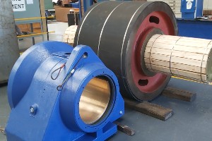 bearing and roller